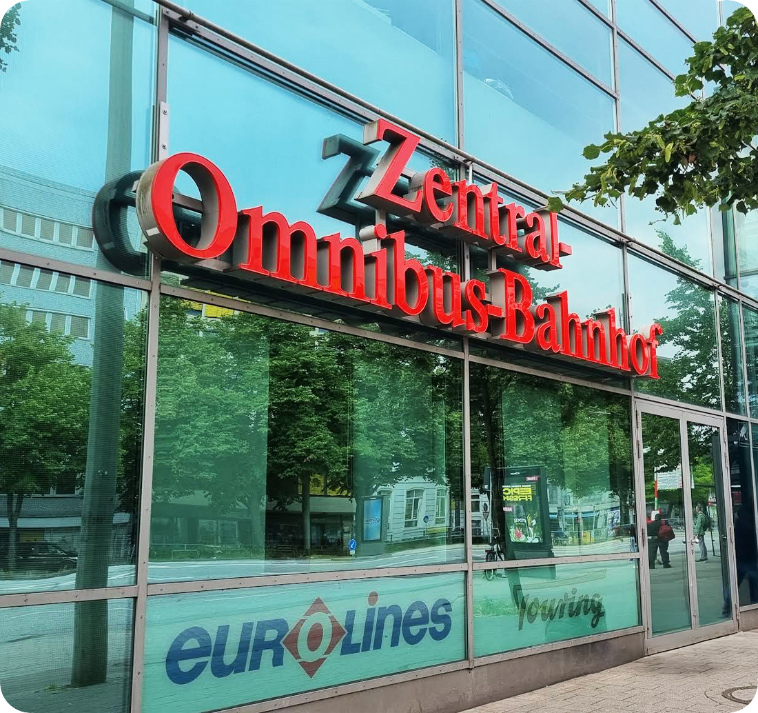 Taxi-Abholservice-am-Hamburg-ZOB